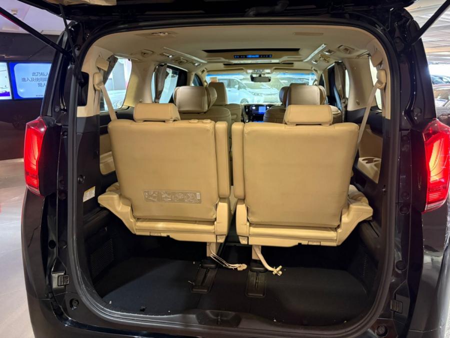 Alphard 3.5 Facelift - Image 5